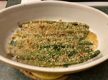 Foto 2 - Preparazione dei cardoni gratinati.