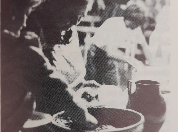 Foto 1 - Foto storiche della prima "Sagra dell'Impanata" di Castellana Grotte (1984).